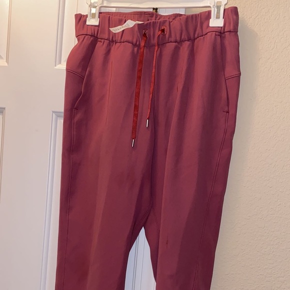 Lululemon dance studio joggers size 4 new - Picture 2 of 4